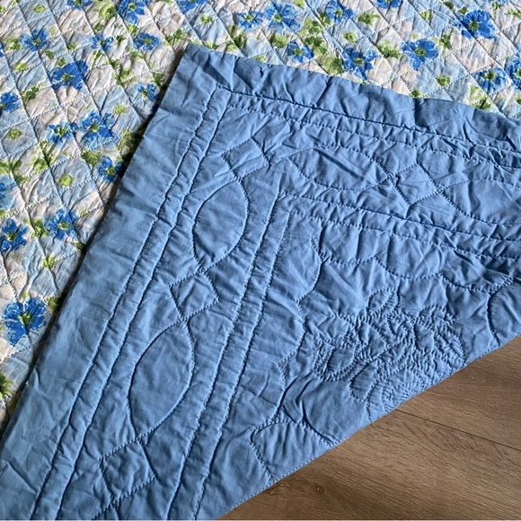 Vintage Quilt handmade blue floral quilt full / double size - Picture 2 of 6